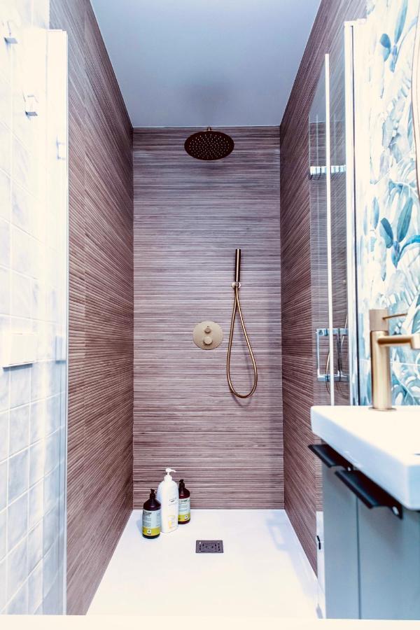 Calle Rodas 3 Central 5 Stars Apartment In Madrid For 6 People エクステリア 写真